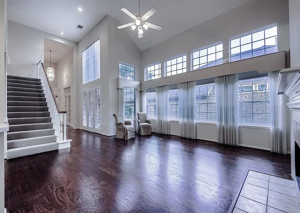 1st image of 1510 Harness Oaks Ct