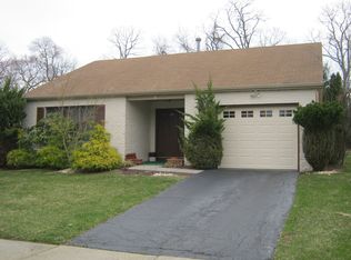 66 Murray Hill Ter, Marlboro, NJ 07746