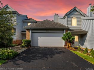 5013 Timberway Trl, Clarkston, MI 48346