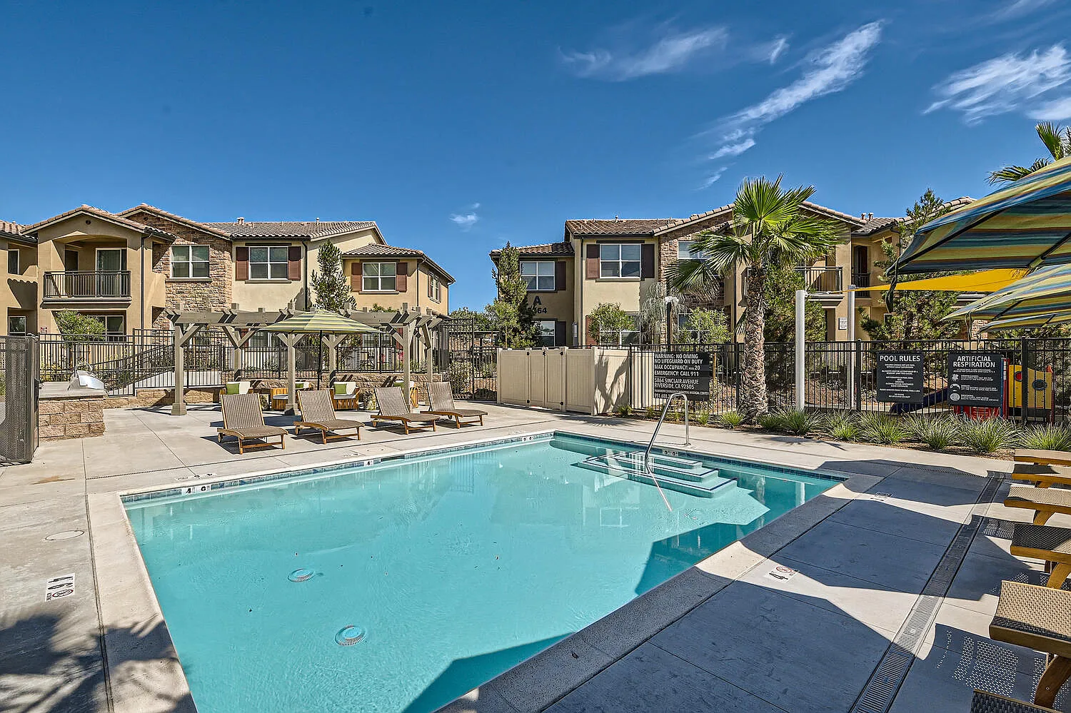 Pinebrook Apartments — Photo 1