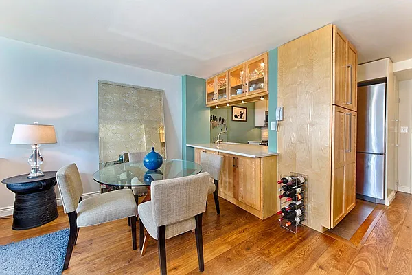 Sold by Town Residential | media 4