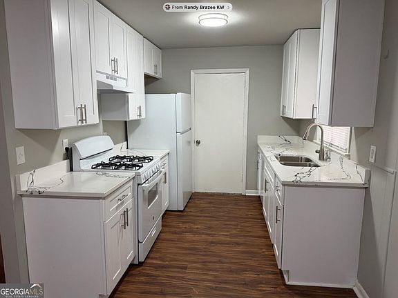 4th image of 3036 Will Rogers Pl SE
