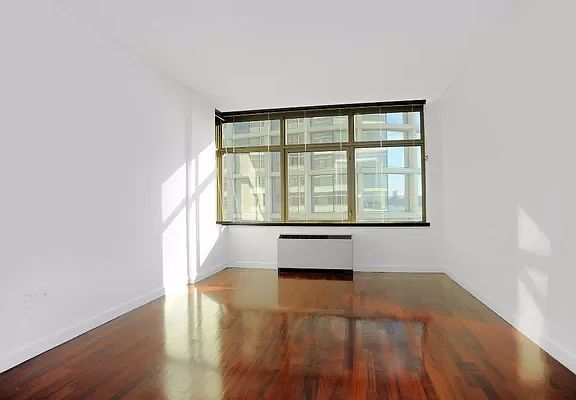 5th image of 1 Morton Sq #4C