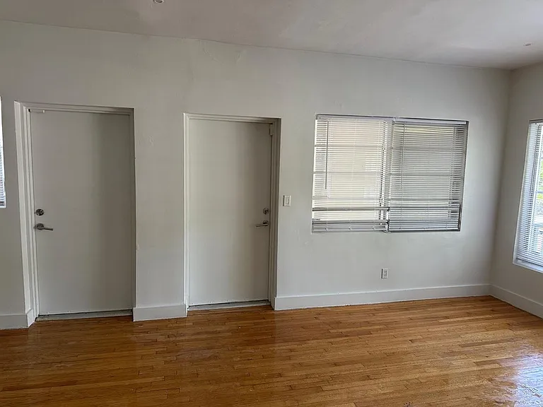 850 Meridian Ave #16 — Photo 6