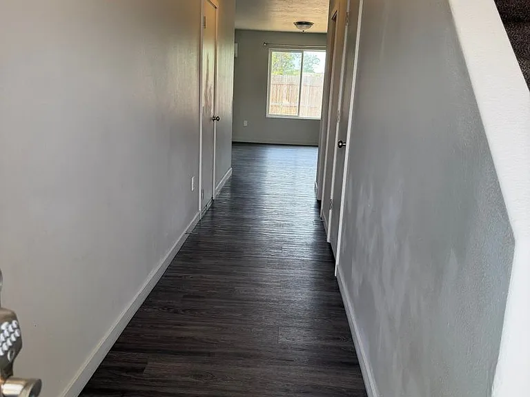 1039 NE Emerald Dr — Photo 30