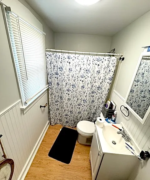 424 Oak St #B — Photo 2