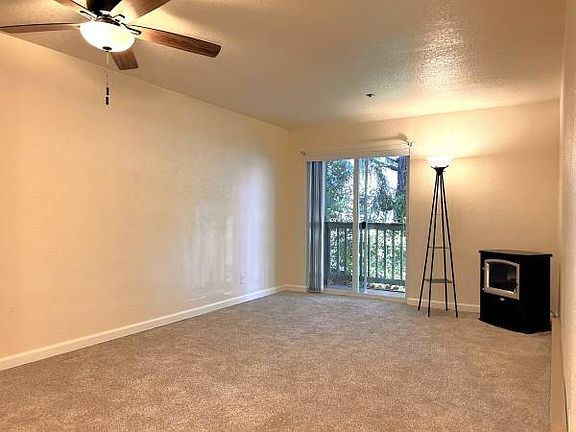 One-Bedroom Living Room