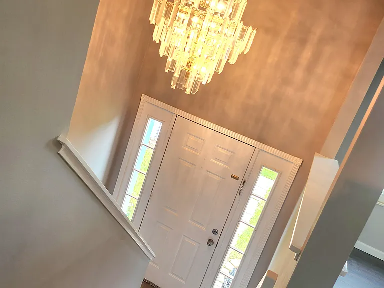 5126 Bressler Dr — Photo 2