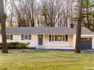 24 Evergreen Rd, Northford, CT 06472