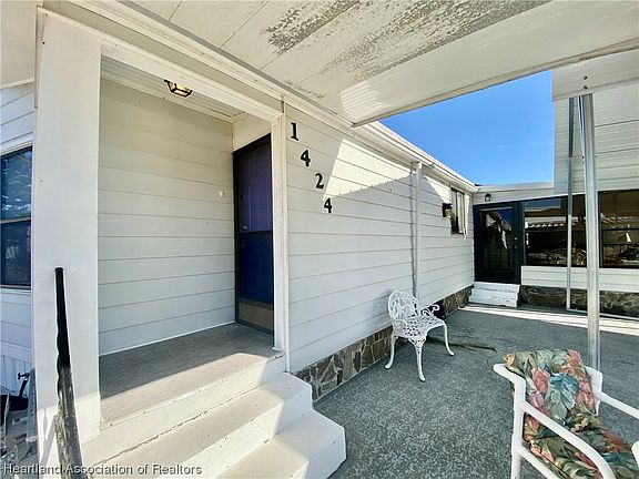 5th image of 1424 Briaridge Cir S