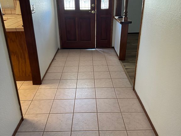 5th image of 2982 Aspen St