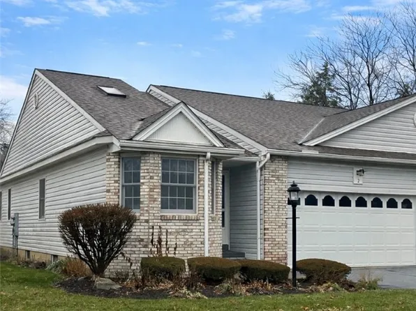 2 Harneds Lndg, Cortland, OH 44410