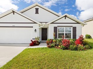 8063 Broad Pointe Dr, Zephyrhills, FL 33540