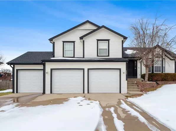 900 NE 116th Ter, Kansas City, MO 64155