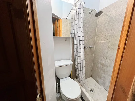 Rented by Oxford Property Group | media 12