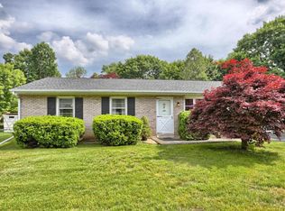 75 Quaker Hills Rd, Lancaster, PA 17603
