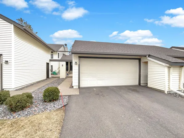 3552 Brookdale Dr N, Brooklyn Park, MN 55443
