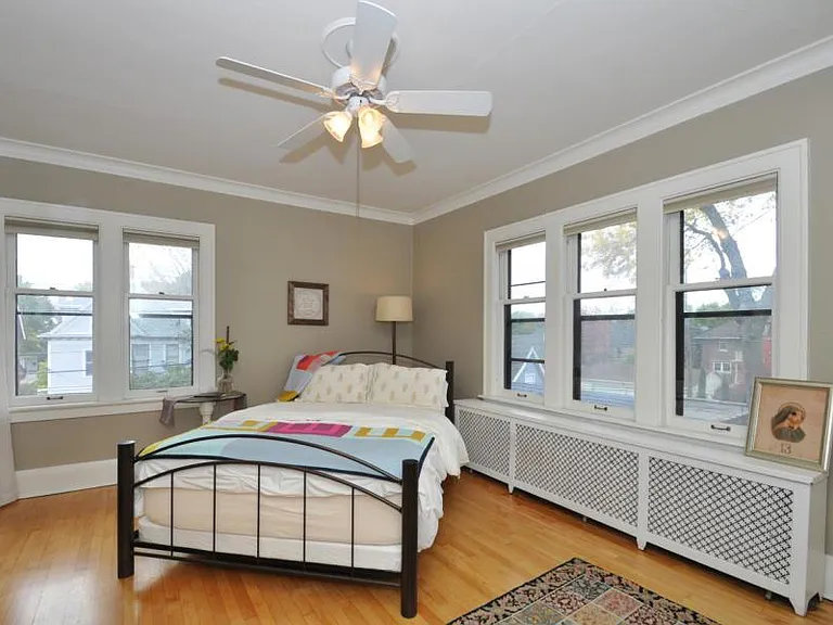 2745-2747 N Downer Ave #2747 - UPPER — Photo 10