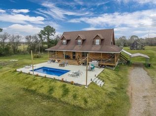 1951 Rymal Rd, Alvin, TX 77511