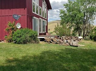 91 N Willow Creek Rd, Fairfield, ID 83327