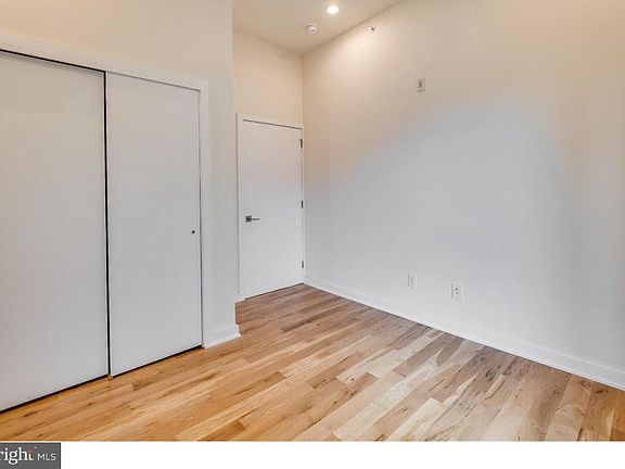 4th image of 1617 N Hope St APT 3A