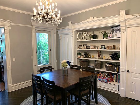 3rd image of 556 Putnam Ave #1