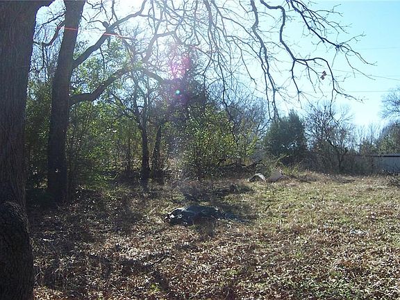 3rd image of 11620 Little Leaf Ct W