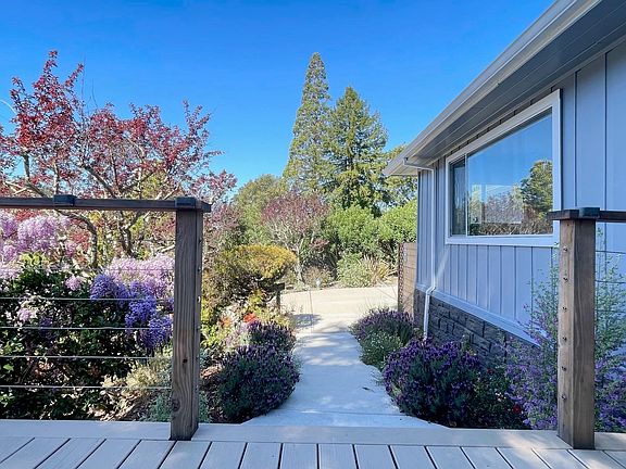 4th image of 275 Orchard Rd