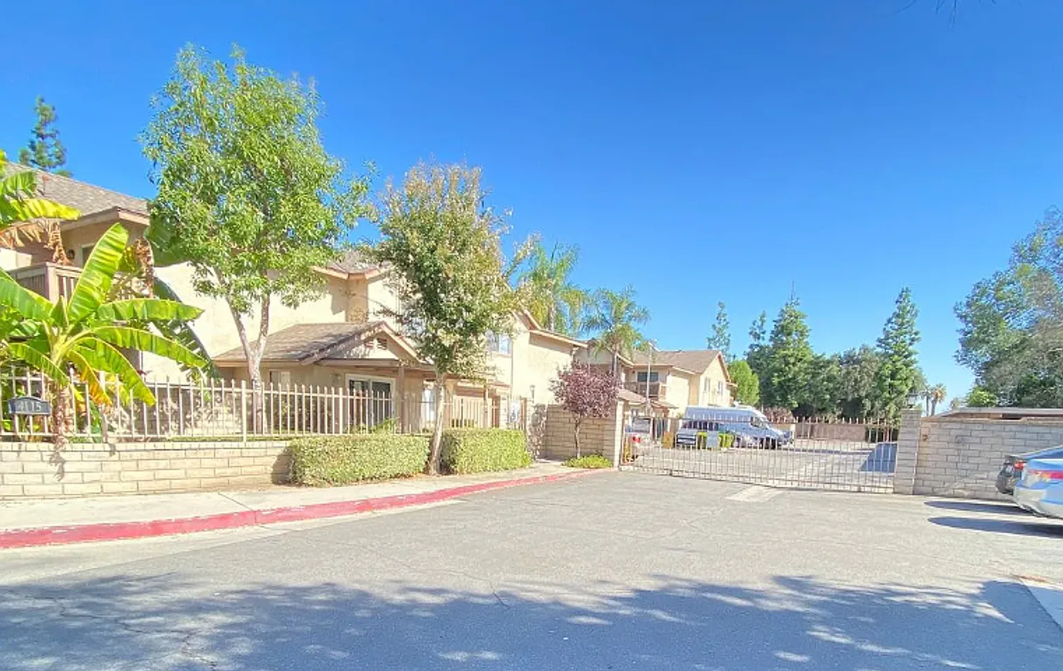 Only One Left! Beautiful 2 Bedroom 2 Bathroom — Photo 1
