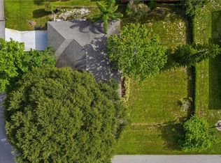 480 10th Ave, Vero Beach, FL 32962