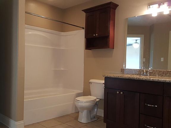 5th image of 519 Woodland Pkwy #2