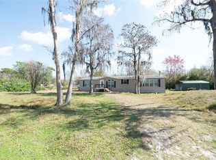 1236 Live Oak Ln, Lutz, FL 33558