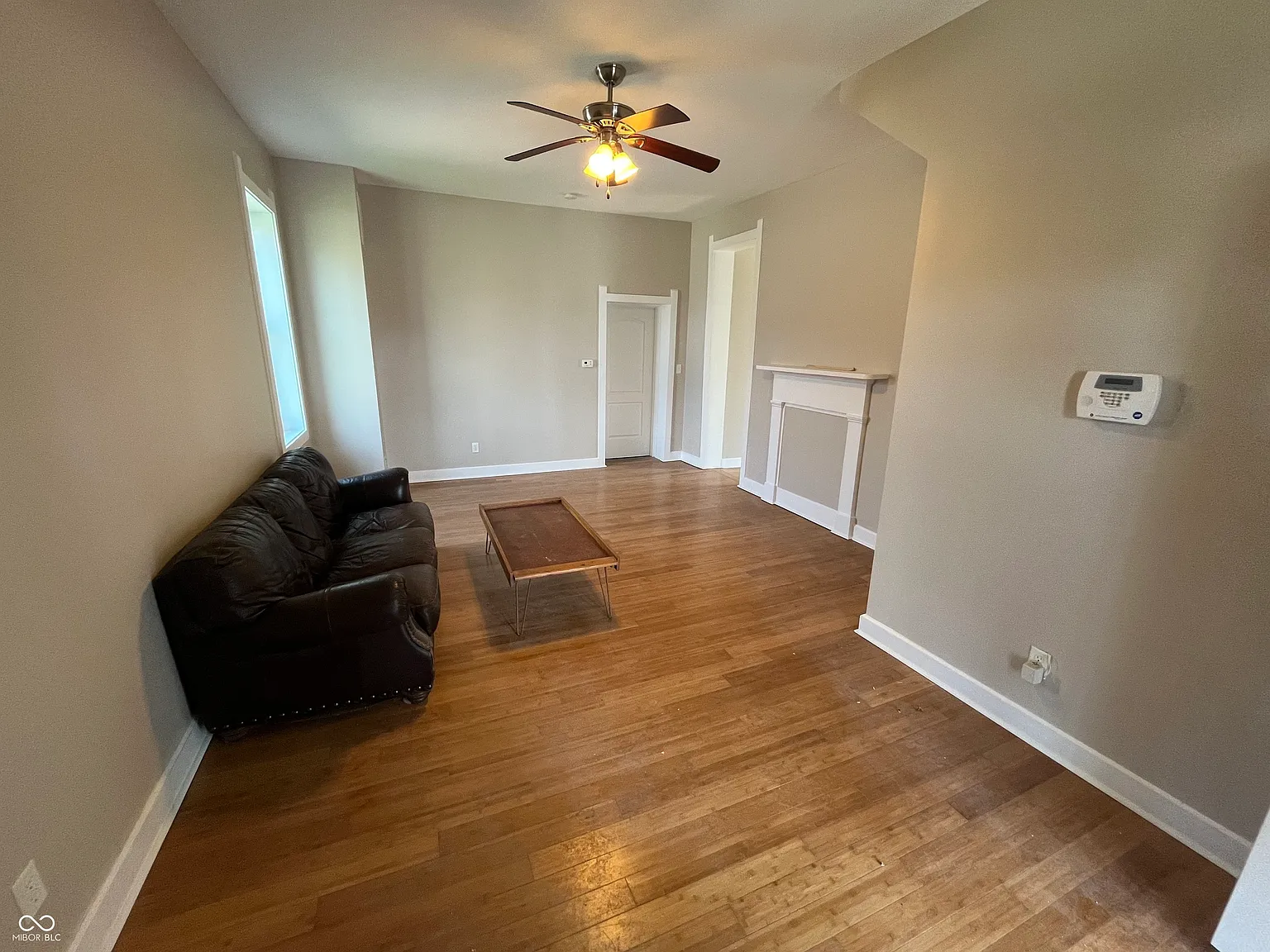 3 bed, 2.0 bath, 1315 sqft, $1,600 — Photo 3