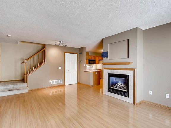 4th image of 15776 Flackwood Ave