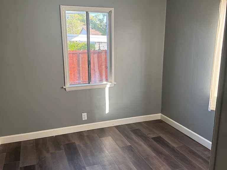 5105 Mesmer Ave — Photo 11