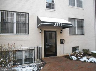 3221 8th St SE APT 8, Washington, DC 20032