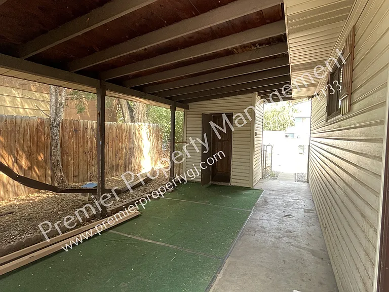 1722 N 20th St — Photo 24