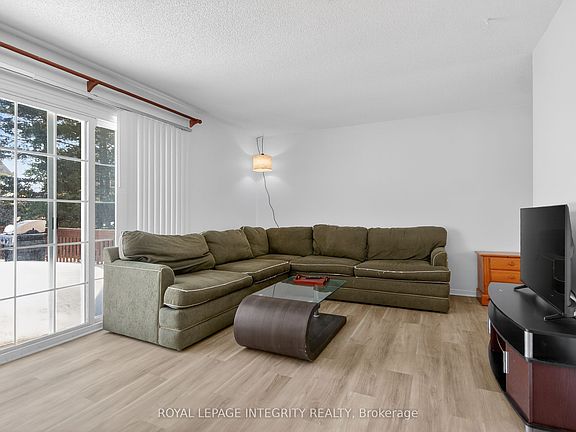 4th image of 6054 Fernbank Rd