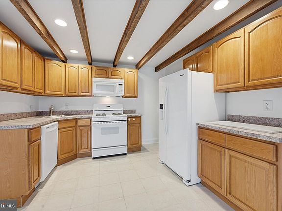 5th image of 304 King Of Prussia Rd Floor 3