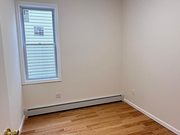 4th image of 56-31 Van Doren St #2