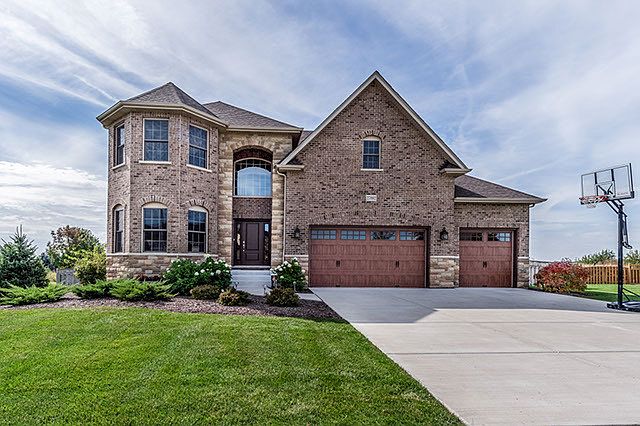 1st image of 27002 Thornwood Blvd