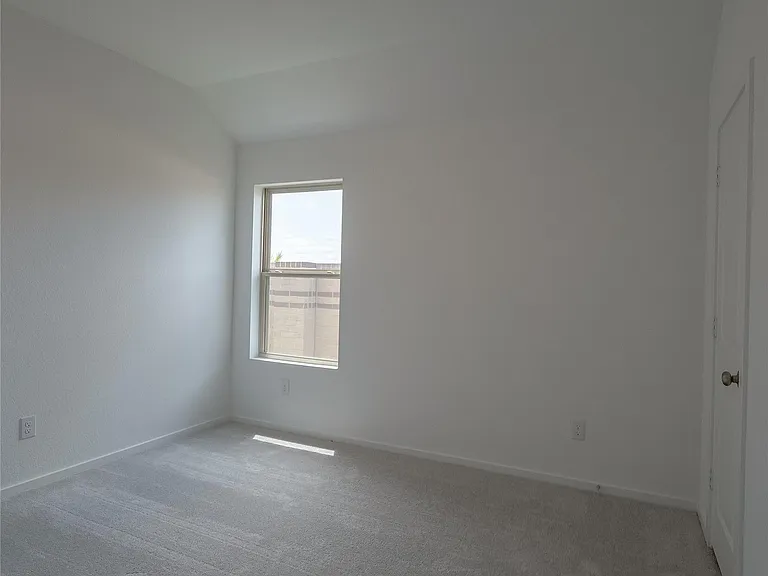 21947 Soldier Butterfly Ct — Photo 17