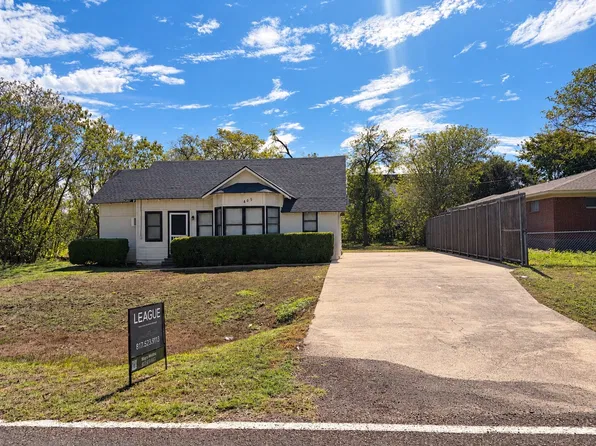 405 Cherry St, Forreston, TX 76041