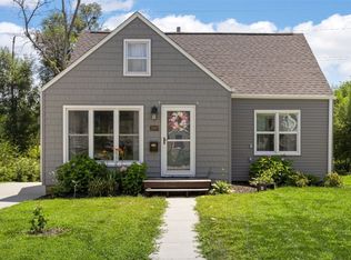 2007 Franklin Ave NE, Cedar Rapids, IA 52402