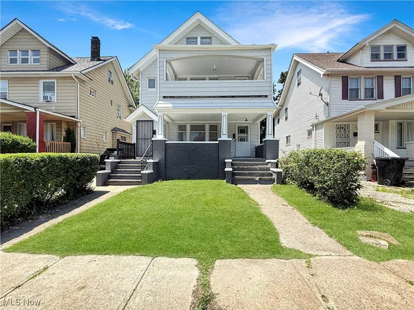 1242 E 143rd St, East Cleveland, OH 44112