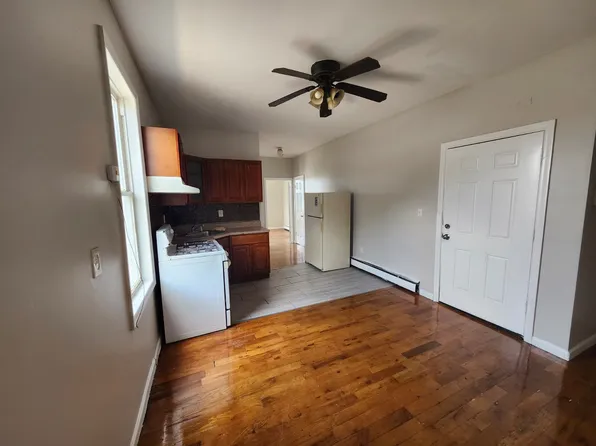 311 S 6th St #39E, Newark, NJ 07103