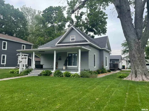 652 Hardin Ave, Jacksonville, IL 62650