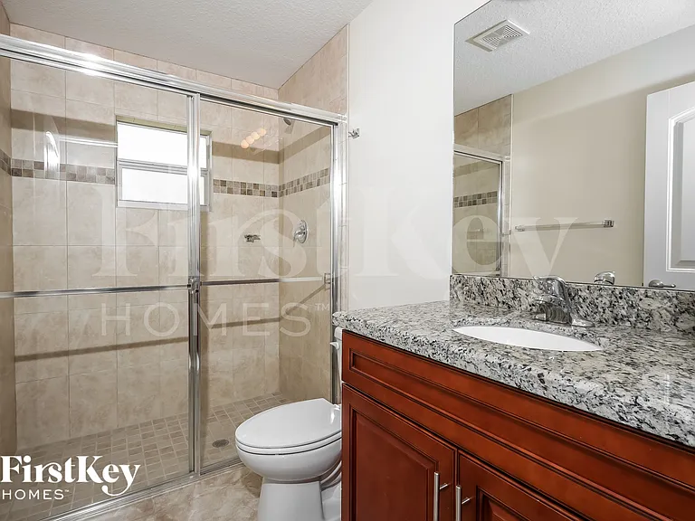 1262 SW San Esteban Ave — Photo 13