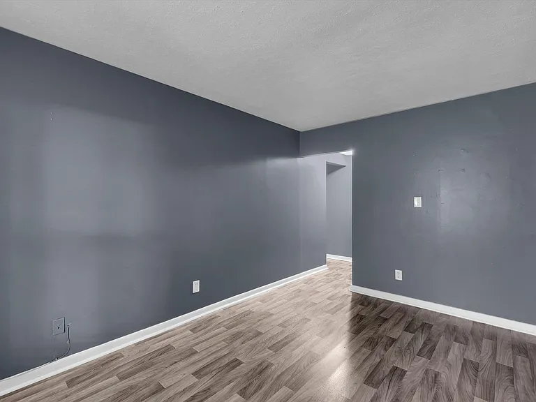 Cedar Chase Apartments — Photo 65