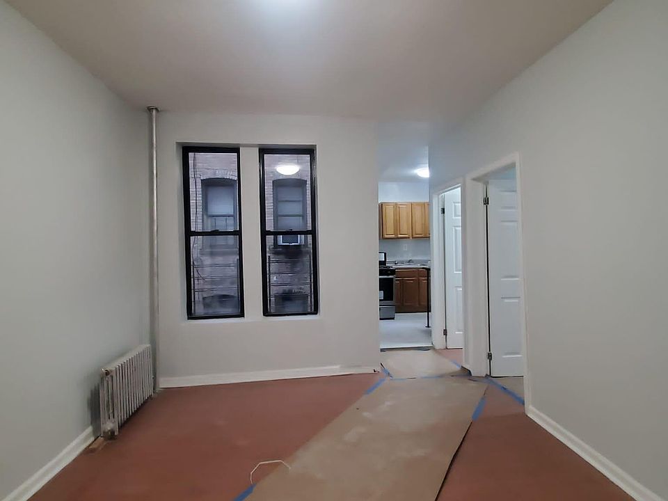 1st image of 993 E 181st St #2D